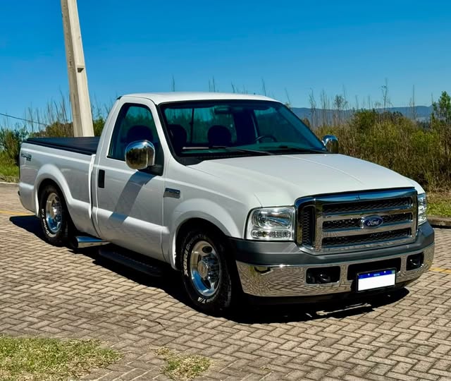 FORD F-250 XLT-L - Imagem 1
