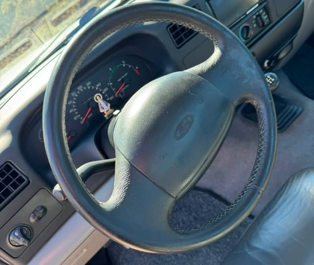 FORD F-250 XLT-L - Imagem 14