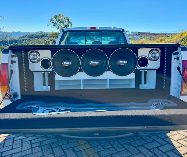 FORD F-250 XLT-L - Imagem 10
