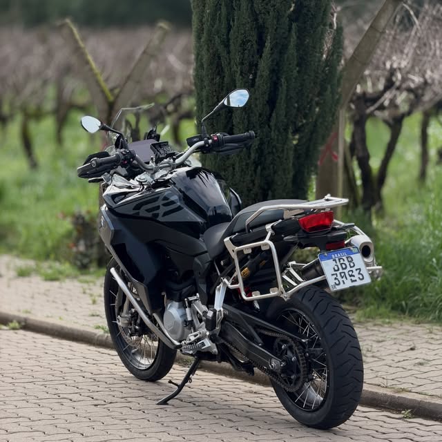 BMW F850 GS ADVENTURE TRIPLE BLACK - Imagem 11