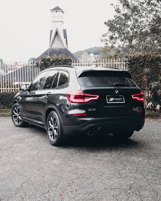 BMW X3 - Imagem 2