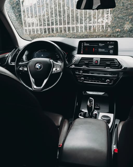 BMW X3 - Imagem 3
