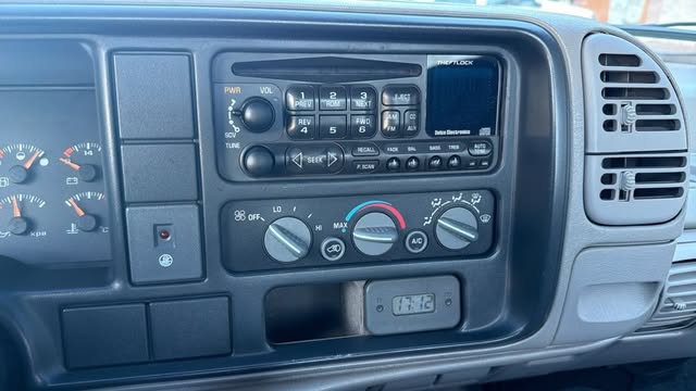 CHEVROLET SILVERADO - Imagem 10
