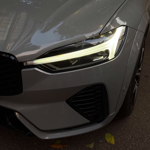 VOLVO XC60 T8 HYBRID POLESTAR - Imagem 13