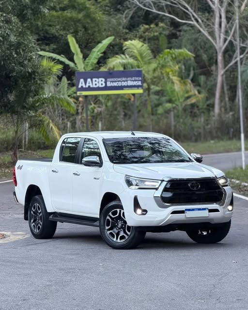 TOYOTA HILUX SRX - Imagem 10