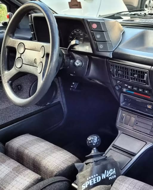 VOLKSWAGEN GOL GTS - Imagem 4