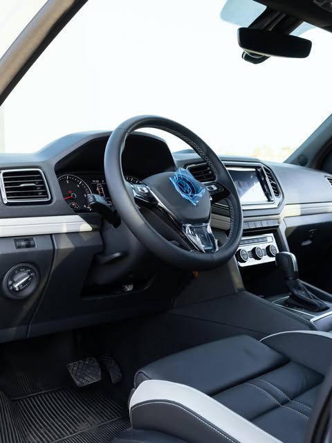 VOLKSWAGEN AMAROK HIGHLINE V6 - Imagem 4