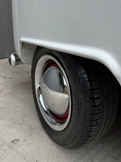 VOLKSWAGEN KOMBI - Imagem 16