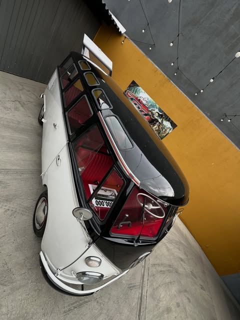 VOLKSWAGEN KOMBI - Imagem 3
