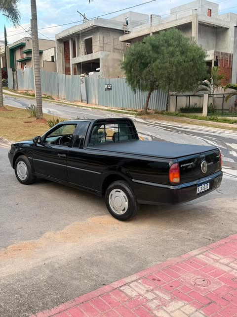 VOLKSWAGEN SAVEIRO - Imagem 4