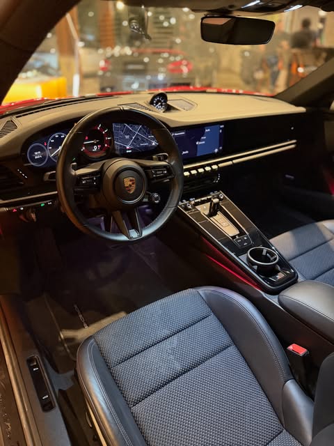 PORSCHE 911 CARRERA T - Imagem 15