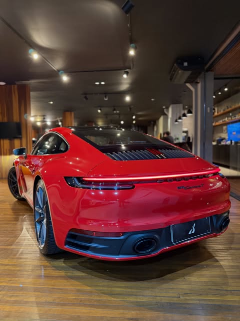 PORSCHE 911 CARRERA T - Imagem 3