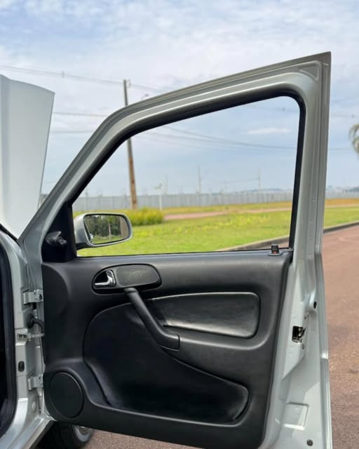 VOLKSWAGEN SAVEIRO MI PLUS/SPORTLINE - Imagem 18