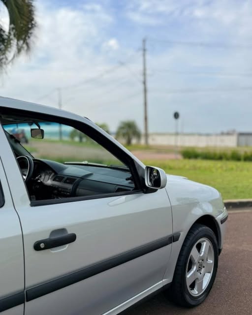 VOLKSWAGEN SAVEIRO MI PLUS/SPORTLINE - Imagem 6