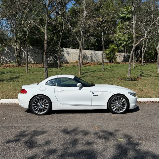 BMW Z4 - Imagem 4