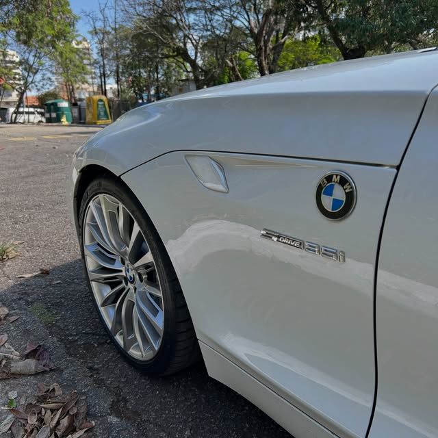 BMW Z4 - Imagem 7