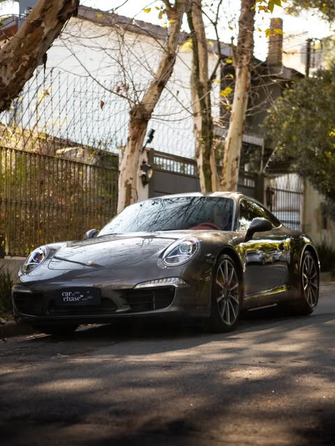 PORSCHE 911 CARRERA S - Imagem 1