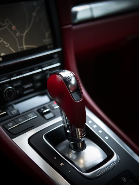 PORSCHE 911 CARRERA S - Imagem 12