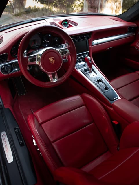 PORSCHE 911 CARRERA S - Imagem 9