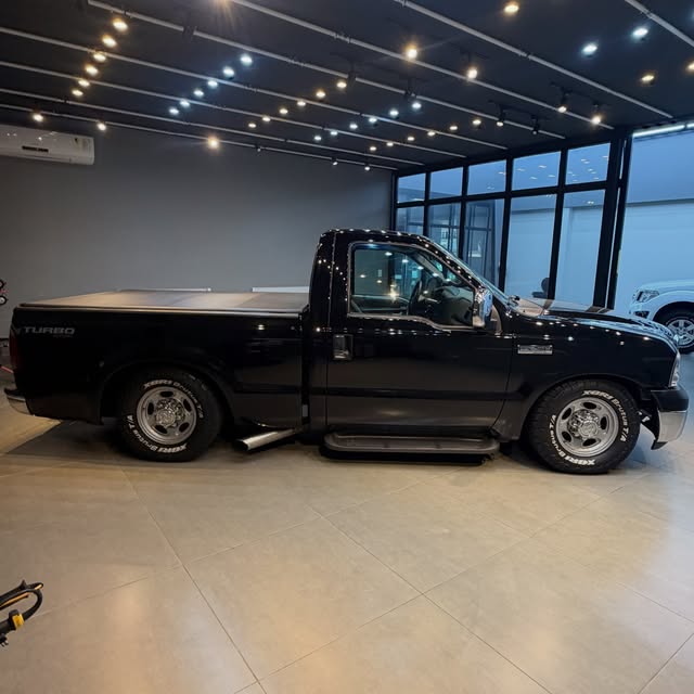 FORD F-250 XL-L - Imagem 5