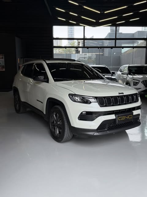 JEEP COMPASS LONGITUDE - Imagem 2