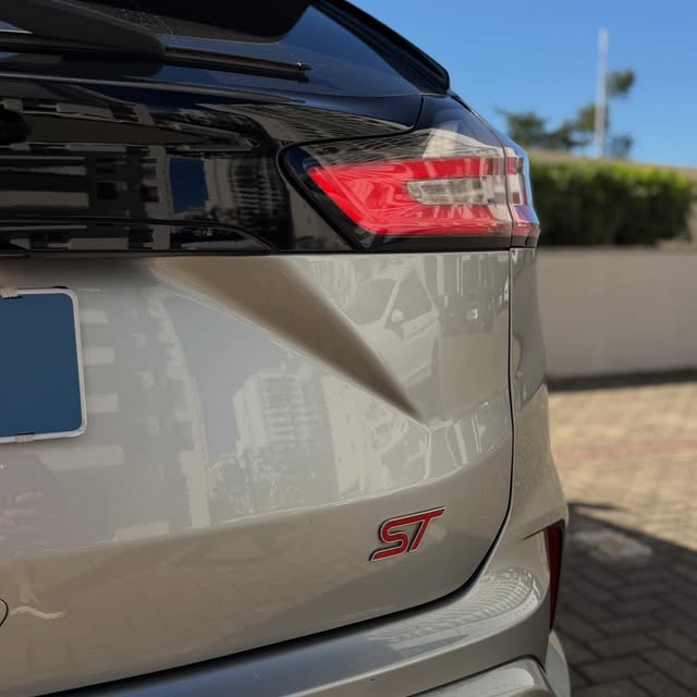 FORD EDGE ST - Imagem 10