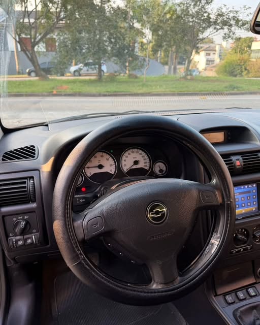 GM ASTRA - Imagem 17