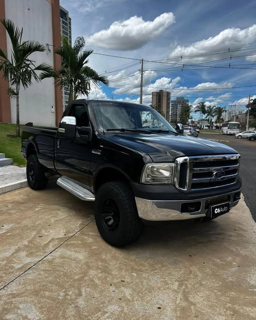 FORD F250 XLT - Imagem 3