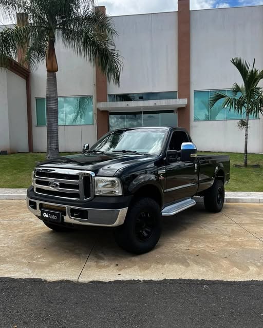 FORD F250 XLT - Imagem 8