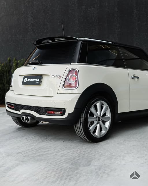 MINI COOPER S - Imagem 10
