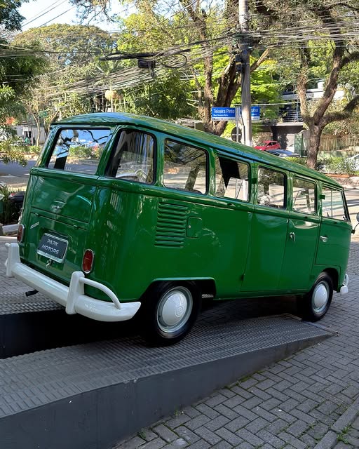 VOLKSWAGEN KOMBI - Imagem 5
