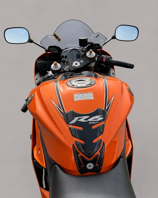 YAMAHA YZF R6 - Imagem 5