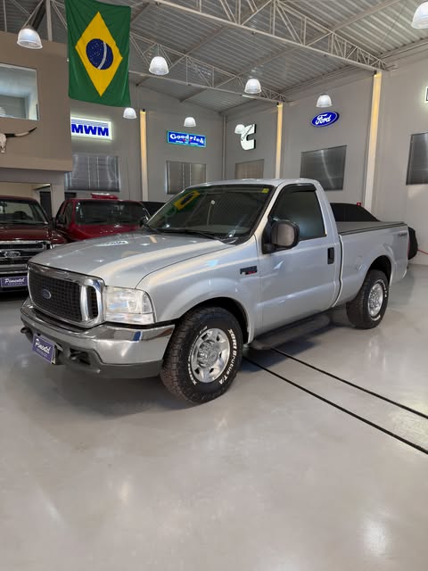 FORD F-250 XLT-L - Imagem 1