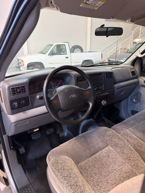 FORD F-250 XLT-L - Imagem 7