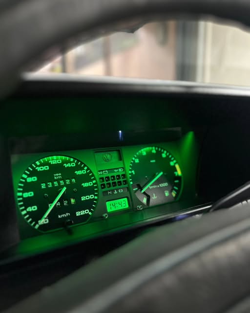 VOLKSWAGEN GOL GTS - Imagem 19