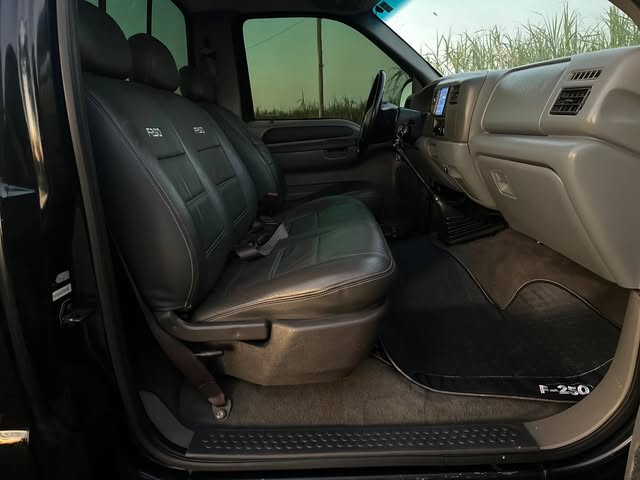 FORD F-250 XL-L - Imagem 11