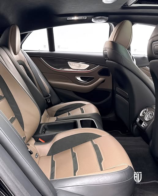 MERCEDES-BENZ AMG GT 63 S - Imagem 15