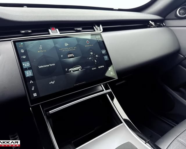 LAND ROVER RANGE ROVER EVOQUE R-DYNAMIC HSE P250 - Imagem 7