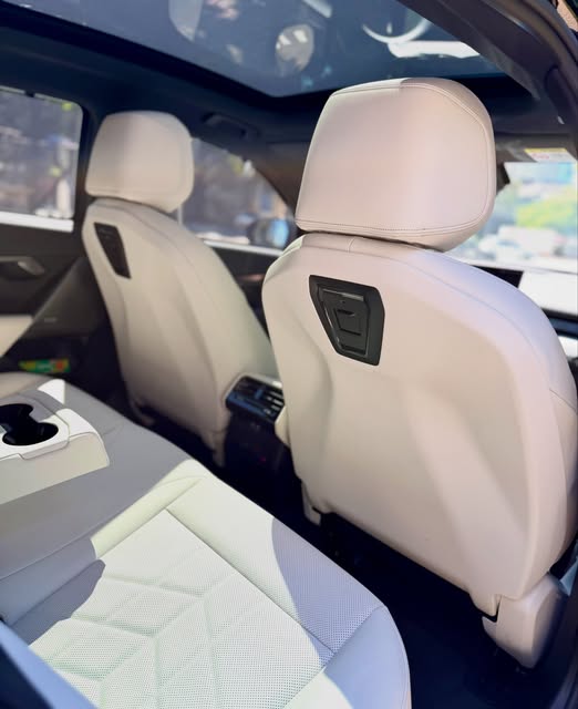 BMW 530E MSPORT - Imagem 7