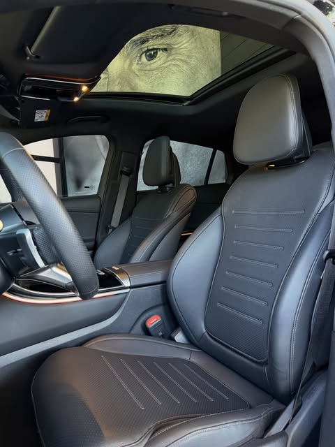 MERCEDES-BENZ GLC 300 2.0 MHEV AMG LINE COUPÉ - Imagem 7