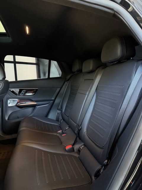 MERCEDES-BENZ GLC 300 2.0 MHEV AMG LINE COUPÉ - Imagem 8