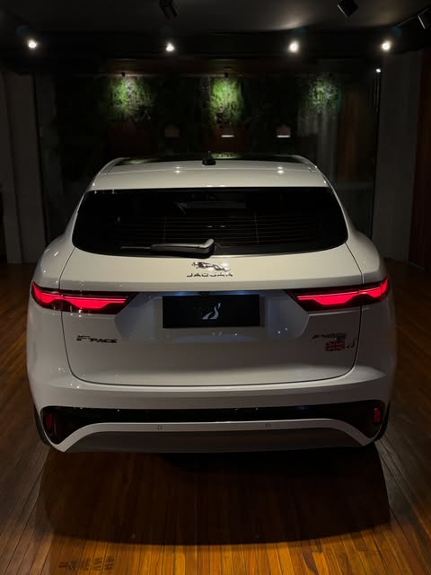 JAGUAR F-PACE SE P400E R-DYNAMIC - Imagem 5