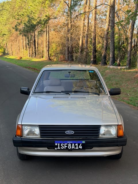 FORD ESCORT - Imagem 2