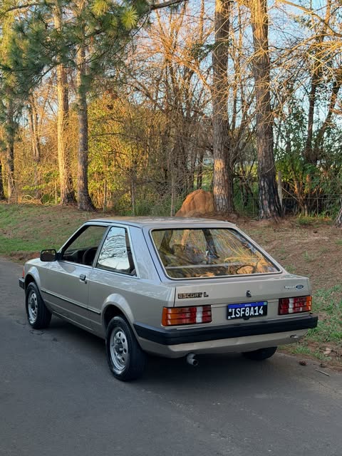 FORD ESCORT - Imagem 12