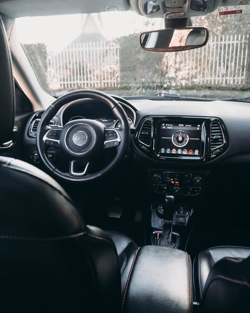 JEEP COMPASS LIMITED - Imagem 3