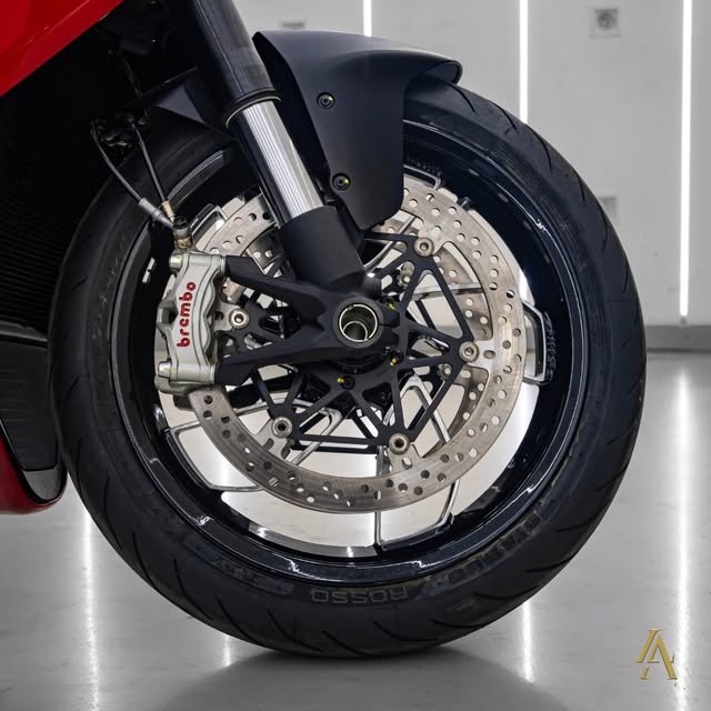DUCATI DIAVEL V4 GRAN TURISMO - Imagem 13