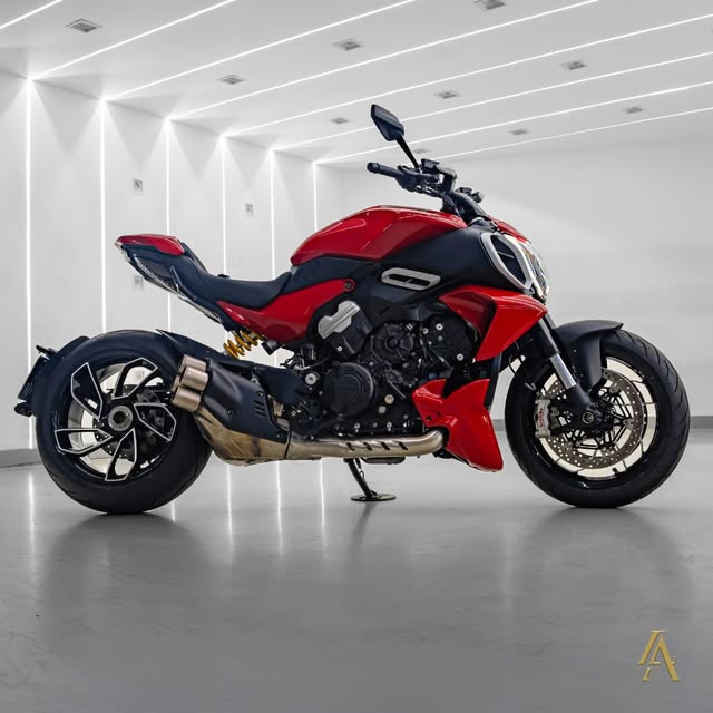 DUCATI DIAVEL V4 GRAN TURISMO - Imagem 6