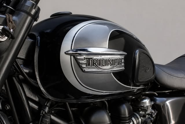 TRIUMPH BONNEVILLE EFI 865CC - Imagem 4