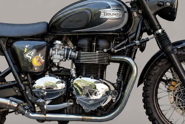 TRIUMPH BONNEVILLE EFI 865CC - Imagem 8
