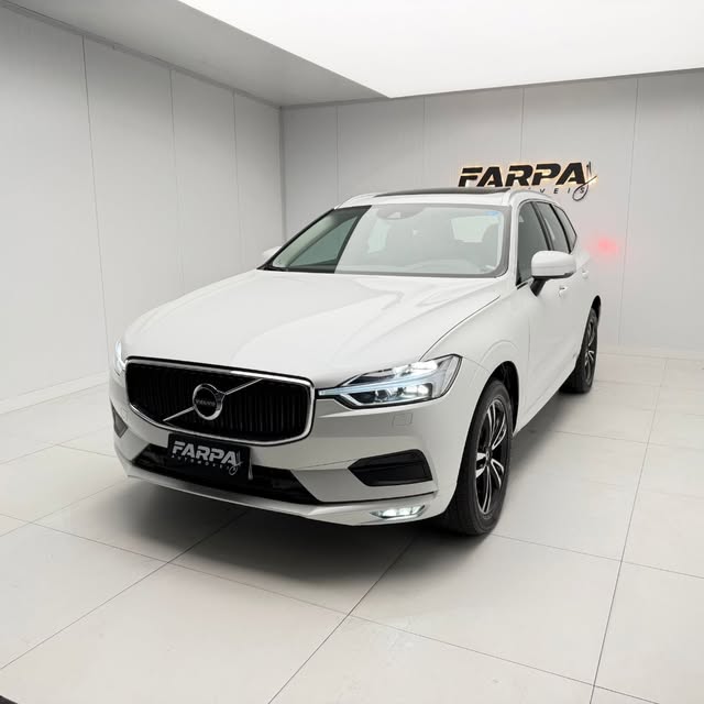 VOLVO XC60 T-5 MOMENTUM - Imagem 3